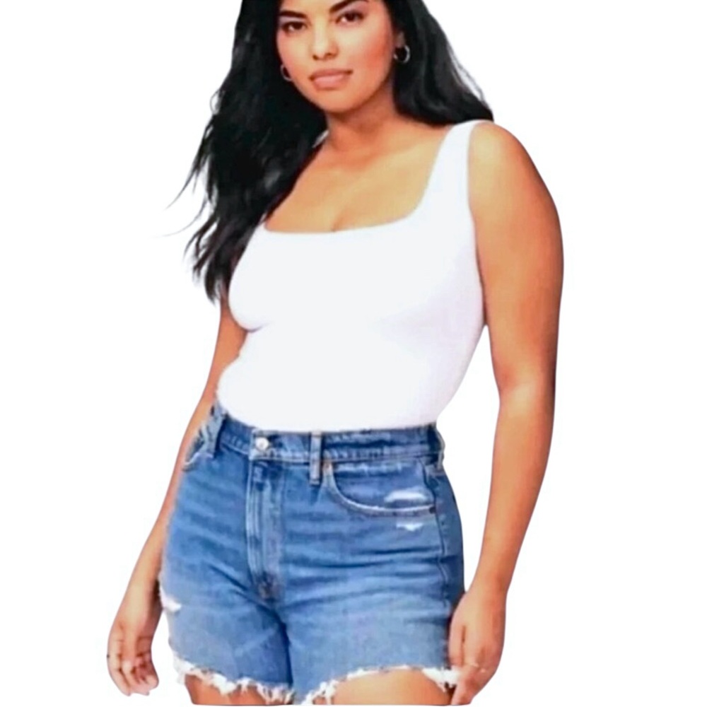 Abercrombie & Fitch Curve Love The 4" Mom Short High Rise Plus Sz 35 / 20